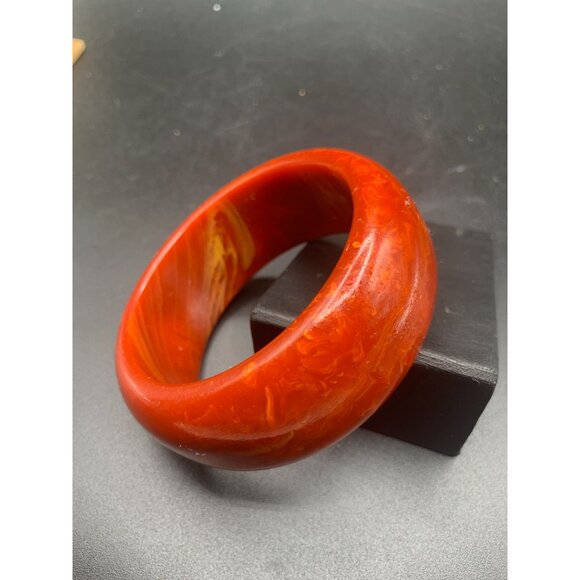 Red Chunky Bakelite Bangle Marbled Wide Heavy Early Plastic Lava Bracelet - Picture 3 of 11